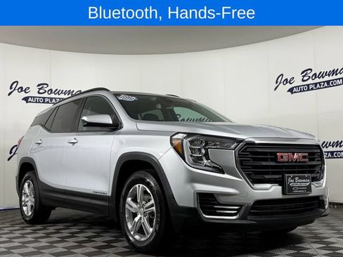 Used 2022 GMC Terrain SLE w/ Driver Convenience Package AWD/4WD image 5