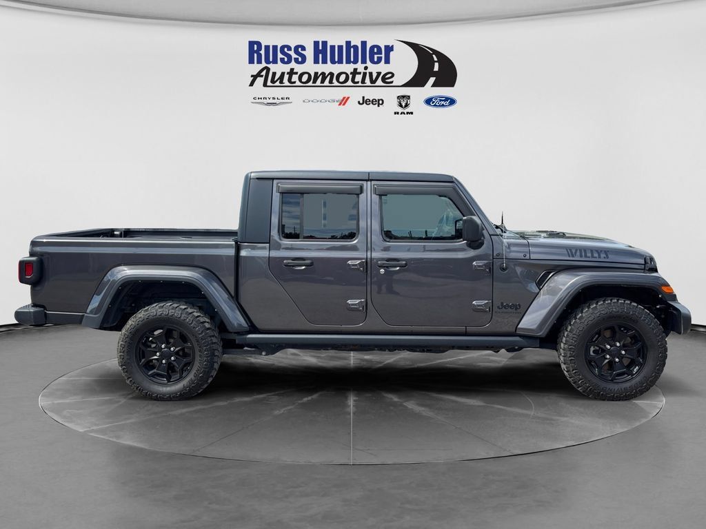 Used 2021 Jeep Gladiator Sport AWD/4WD image 7