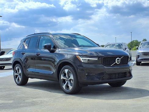 New 2026 Volvo XC40 B5 Plus w/ Protection Package Premier image 1