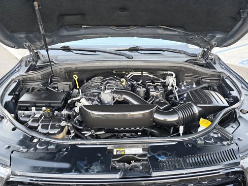 Used 2018 Dodge Durango GT w/ Premium Group image 23