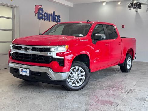 Certified 2023 Chevrolet Silverado 1500 LT image 2