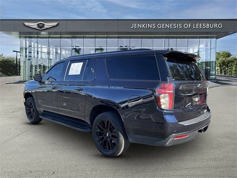 Used 2021 Chevrolet Suburban RST image 6