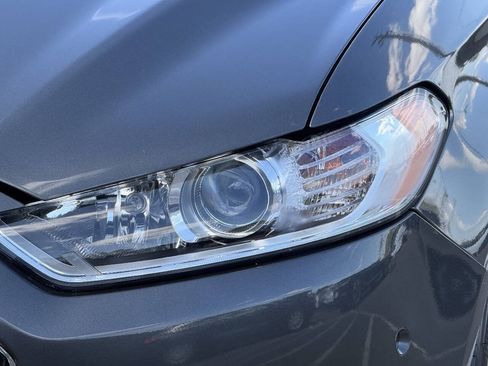 Used 2016 Ford Fusion Energi Titanium w/ Driver Assist Package FWD image 24