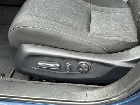 Used 2023 Honda Accord EX image 11