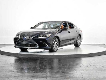 Certified 2021 Lexus ES 300h w/ Premium Package