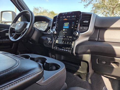 Used 2024 RAM 2500 Big Horn w/ Night Edition image 28