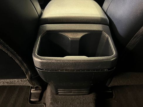 Used 2019 Toyota Tacoma TRD Sport image 35