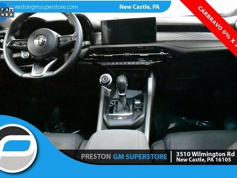 Used 2024 Alfa Romeo Tonale Ti image 18