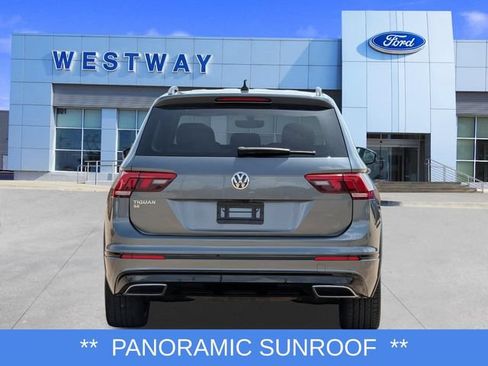 Used 2021 Volkswagen Tiguan SE R-Line FWD image 4