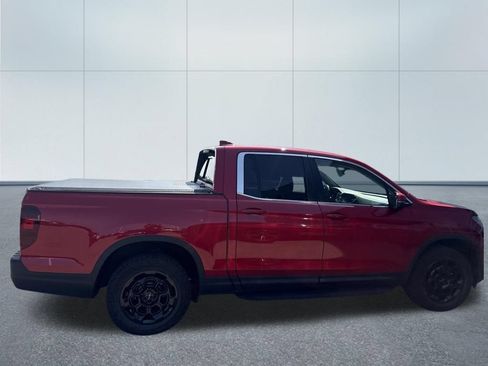 Used 2025 Honda Ridgeline RTL+ image 2
