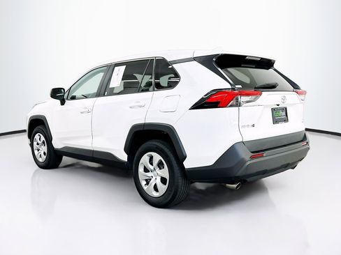 Used 2024 Toyota RAV4 LE AWD/4WD image 5