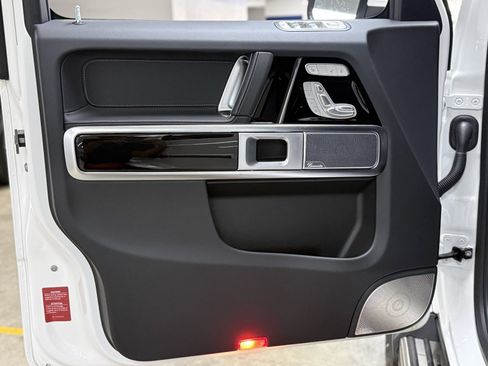 New 2026 Mercedes-Benz G 550 image 14