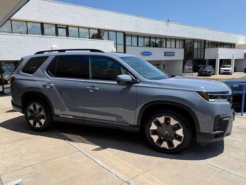 Certified 2026 Honda Pilot Elite image 5