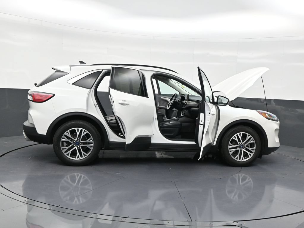 Used 2021 Ford Escape SEL w/ Technology Package FWD image 29