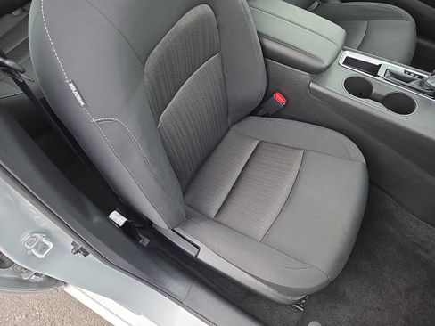 Used 2025 Nissan Altima 2.5 SV image 16