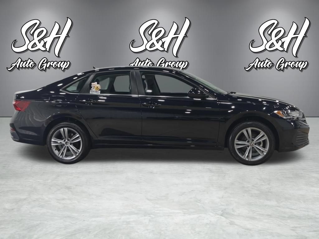 Used 2023 Volkswagen Jetta SE FWD image 18