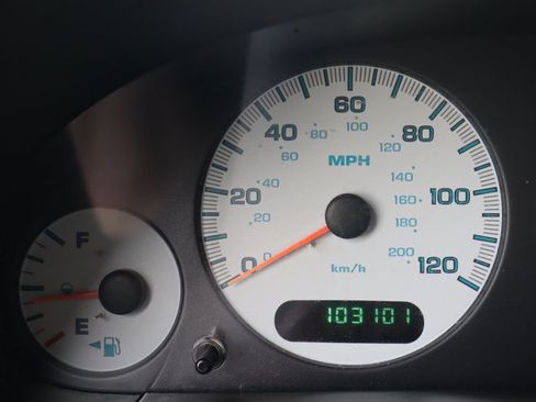 Used 2002 Chrysler Town & Country EX FWD image 43
