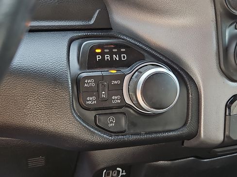Used 2020 RAM 1500 Big Horn AWD/4WD image 14