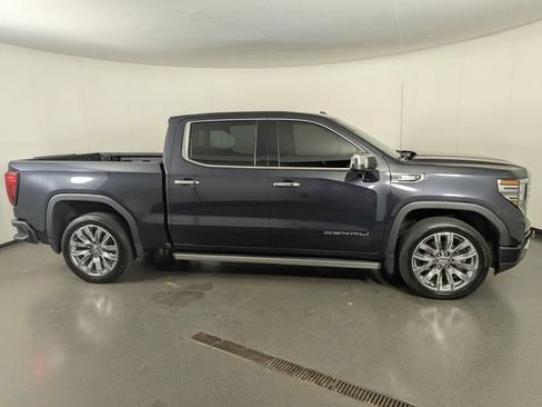 Used 2024 GMC Sierra 1500 Denali w/ Denali Reserve Package AWD/4WD image 9