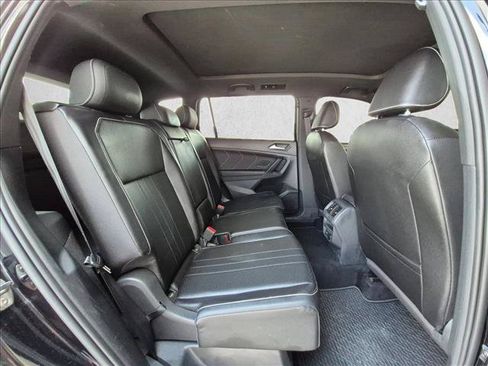 Used 2023 Volkswagen Tiguan SE R-Line FWD image 22