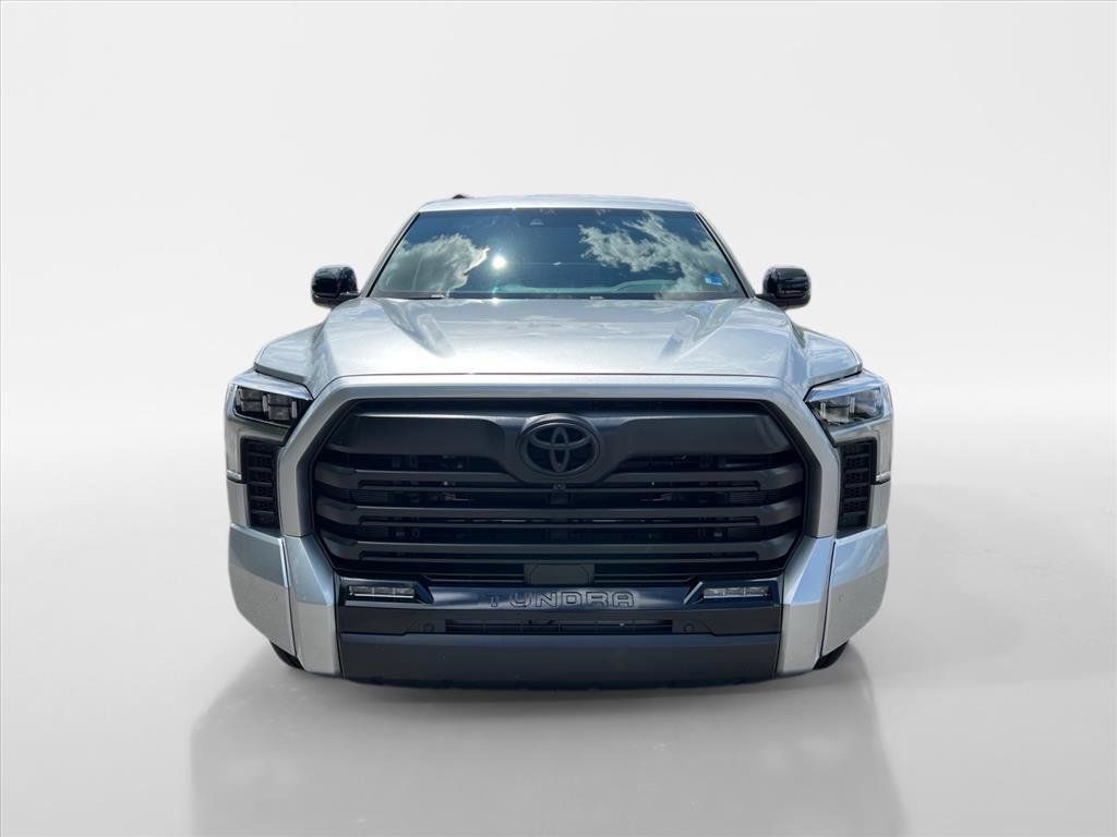Used 2026 Toyota Tundra Limited AWD/4WD image 8