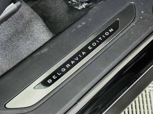 New 2026 Land Rover Range Rover Velar Belgravia AWD/4WD image 32