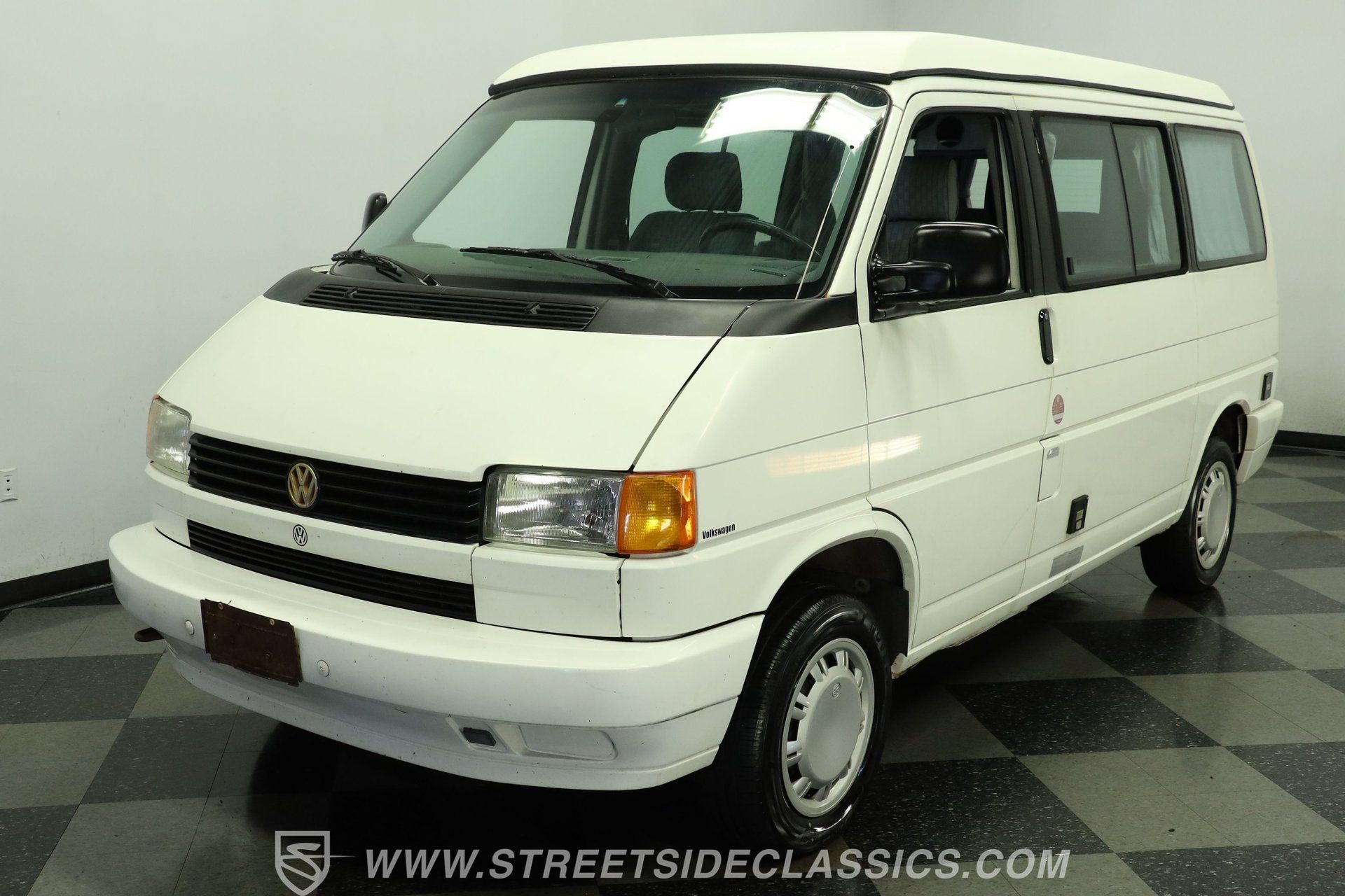 Used 1992 Volkswagen Eurovan Camper FWD image 18