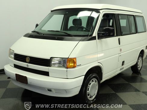Used 1992 Volkswagen Eurovan Camper FWD image 18