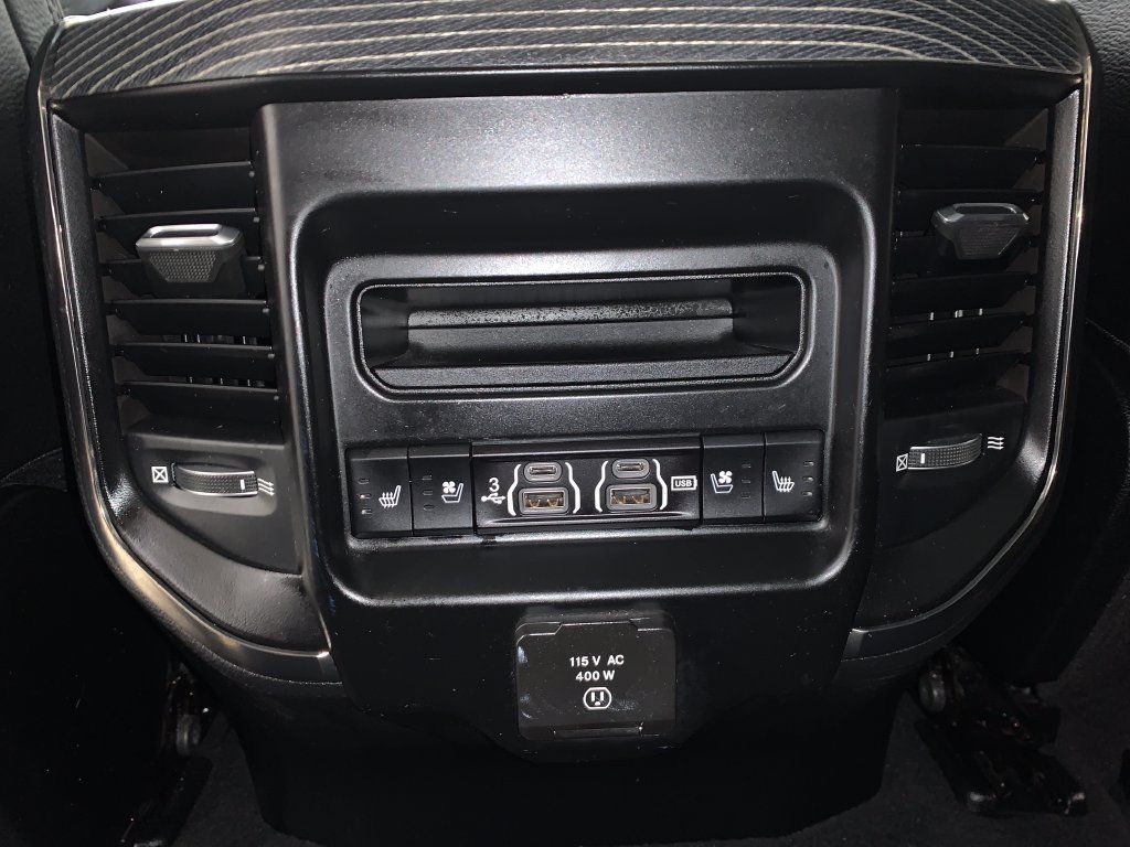 Used 2019 RAM 1500 Limited AWD/4WD image 22