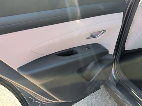 New 2026 Hyundai Tucson SEL image 21