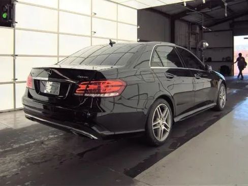 Used 2014 Mercedes-Benz E 350 4MATIC Sedan w/ Premium 1 Package image 5