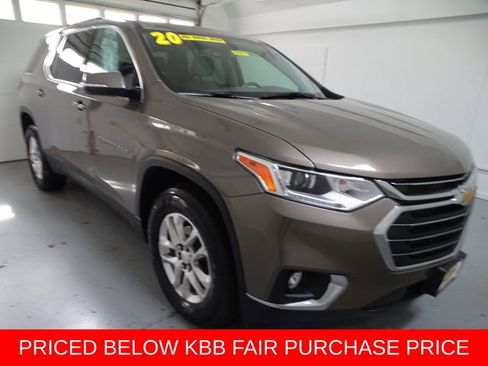 Used 2020 Chevrolet Traverse LT AWD/4WD image 1