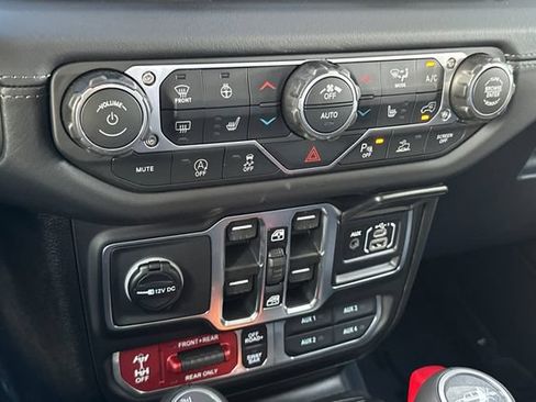 New 2026 Jeep Gladiator Rubicon AWD/4WD image 18