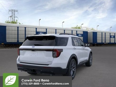 New 2026 Ford Explorer ST-Line w/ ST-Line Street Pack AWD/4WD image 8