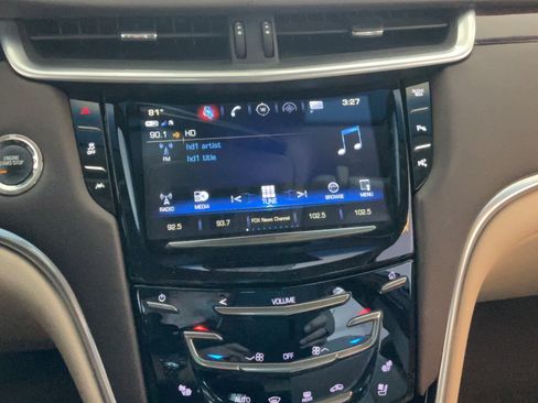 Used 2017 Cadillac XTS Luxury w/ Driver Awareness Package FWD image 15