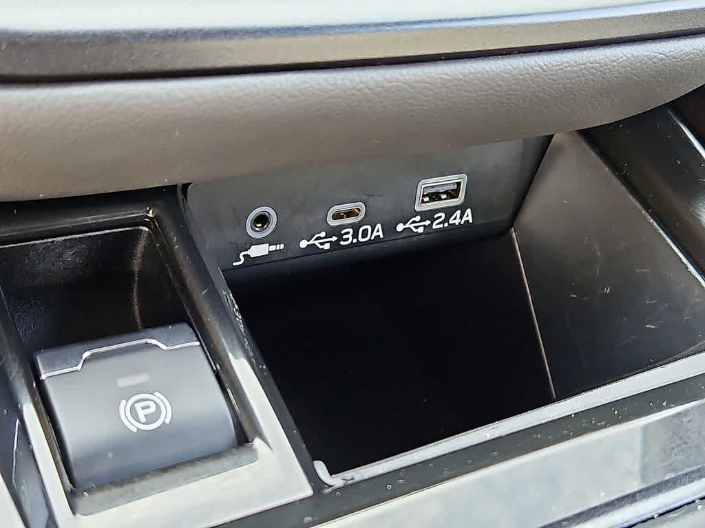 Used 2024 Subaru Outback Wilderness AWD/4WD image 23