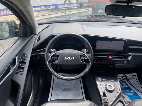 Used 2023 Kia Niro Wind FWD image 20