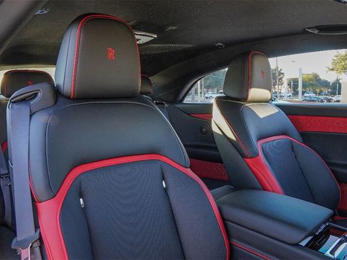 New 2026 Rolls-Royce Spectre image 41