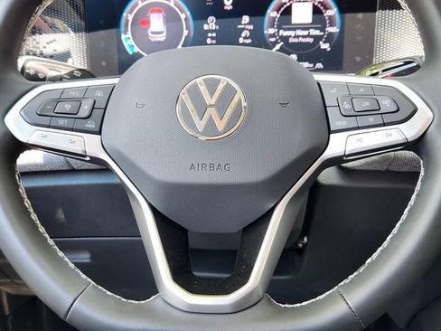 New 2026 Volkswagen Tiguan S AWD/4WD image 25