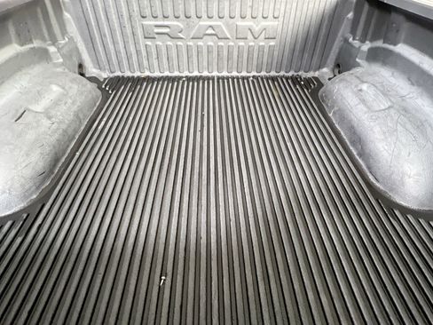 Used 2022 RAM 1500 Big Horn image 23