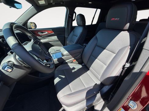 New 2026 Chevrolet Traverse Z71 w/ Enhanced Driving Package AWD/4WD image 10