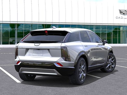 New 2027 Cadillac Optiq Luxury AWD/4WD image 4