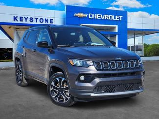 Used 2023 Jeep Compass Limited video 1