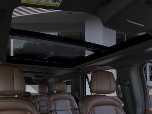 New 2026 Lincoln Navigator L Reserve AWD/4WD image 20