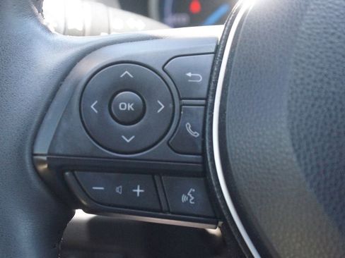 Used 2021 Toyota RAV4 Limited AWD/4WD image 11