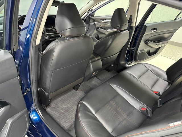 Used 2023 Nissan Altima 2.5 SR w/ SR Premium Package FWD image 24