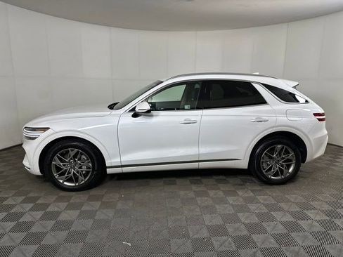 Used 2025 Genesis GV70 2.5T image 6
