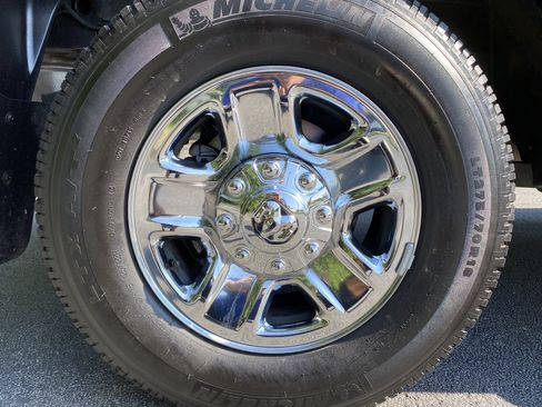 Used 2022 RAM 2500 Tradesman AWD/4WD image 13