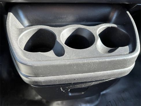 Used 2017 GMC Savana 3500 image 29