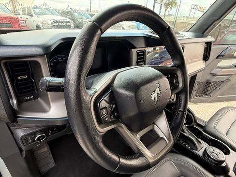 Used 2023 Ford Bronco Outer Banks image 22